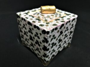 九谷焼について｜オシャレな加賀の伝統工芸