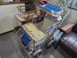 【生前整理・高岡市】昭和レトロな可愛い乳母車を買取しました。