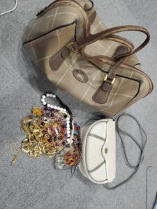 【遺品整理・富山市】八尾町へ出張買取に行ってきました。