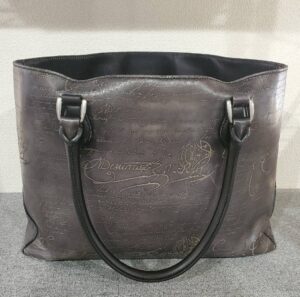 【富山県高岡市】ベルルッティのハンドバッグを店頭買取しました！