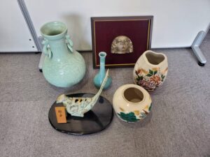 【店頭買取・石川県七尾市】花瓶等をお買取りしました。