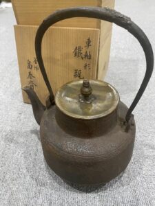 【店頭買取・氷見市】鉄瓶をお買取りしました。