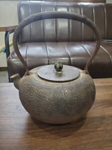 【リピーター様・富山市】鉄瓶をお買取りしました。
