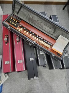 【出張買取・高岡市】フィギュア、大正琴、茶碗などお買取りしました。