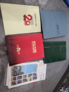 【出張買取・石川県津幡町】切手、贈答品、額などをお買取りしました。