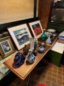 【出張買取・高岡市】骨董品、絵画、版画、リトグラフ、おもちゃ、バッグ等たくさんのお品をお買取りしました。