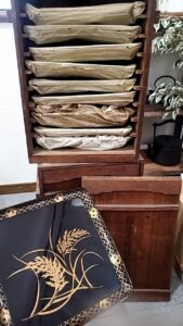 【リピート様・高岡市】九谷の鉢や蒔絵盆、香炉など沢山の骨董品をお買取りしました。