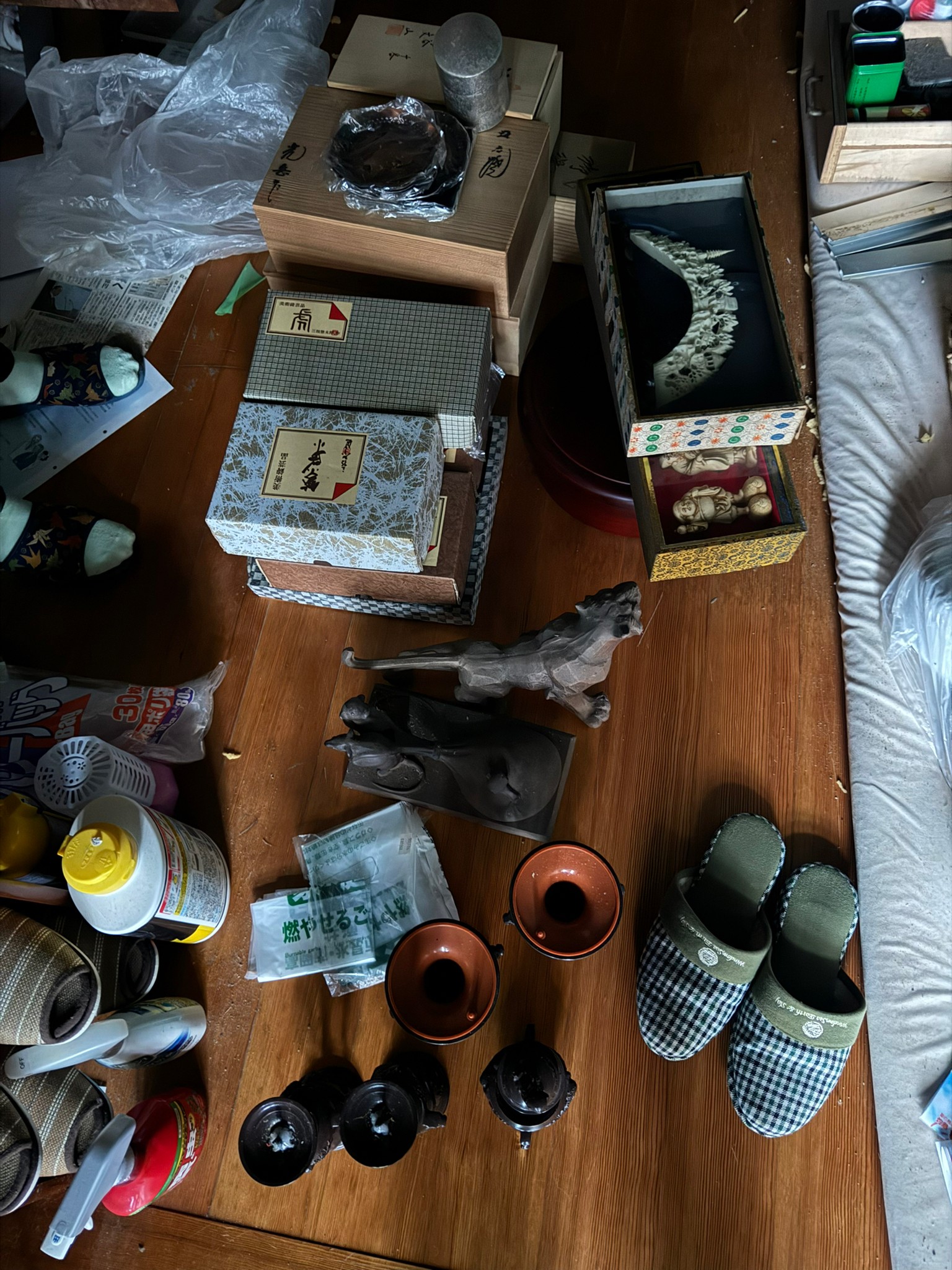 【富山県氷見市】地震の影響で公費解体予定のご自宅へ出張買取！銅器や掛軸などをお買取りしました。