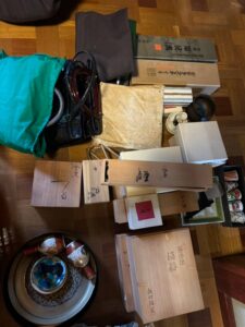 【石川県金沢市】リフォーム前の整理で出張買取！掛軸・酒器・着物など多数をお買取りしました！