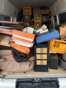 富山県小矢部市にて遺品整理・解体前の片付けで大量買取！茶道具や着物を中心に査定いたしました