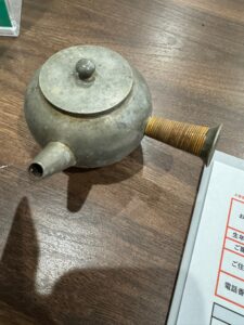 【店頭買取・石川県津幡町】祖母の遺品整理で急須をお持ち込み買取！今後は出張買取のご予約も♪