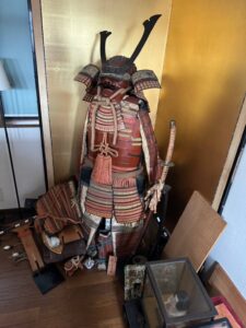 【石川県七尾市】家の公費解体前に大量の骨董品を出張買取しました！