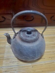 【富山県高岡市】空き家整理に伴う骨董品の買取依頼をいただきました！