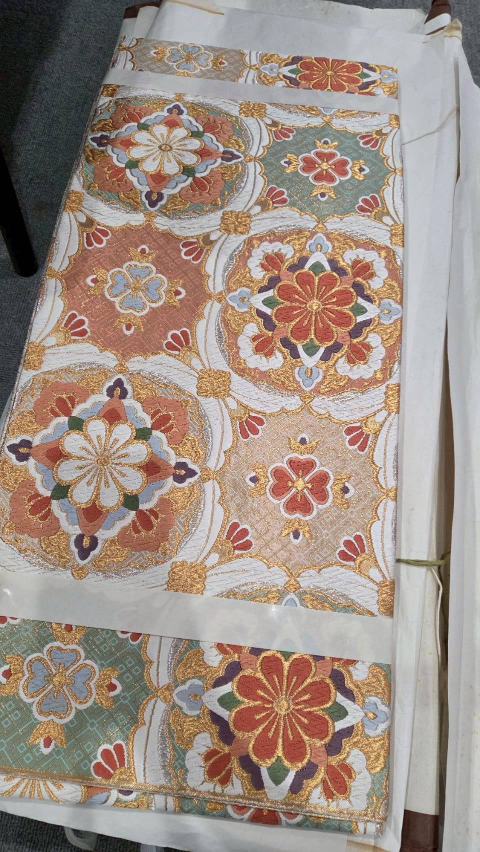 【富山県高岡市】足を痛めて着られなくなった着物を持ち込み査定｜振袖・訪問着・袋帯などを丁寧に買取いたしました