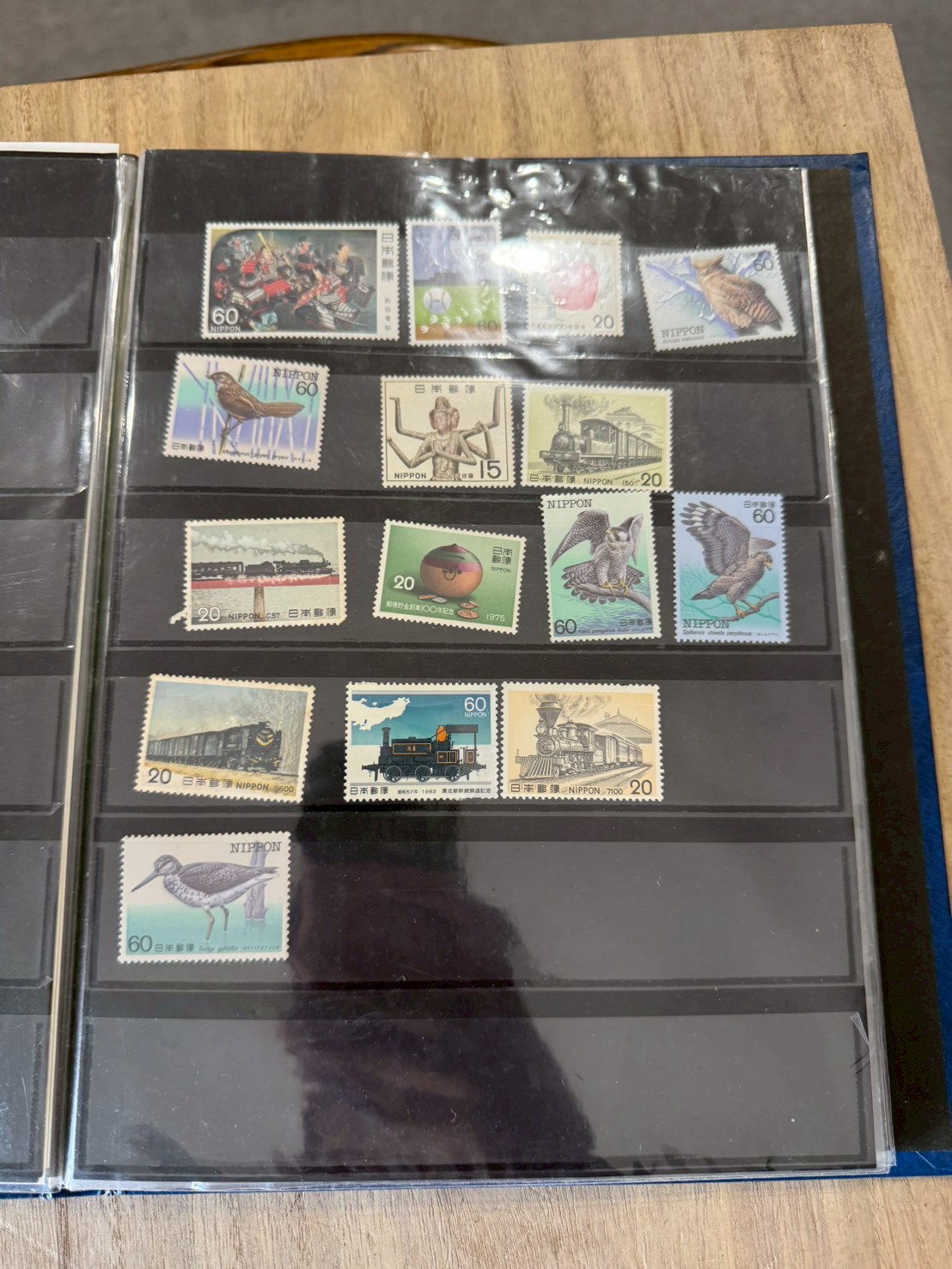 【富山県高岡市】切手・革ジャン・置物などをリピートでご依頼！LINE査定から持ち込み買取対応させていただきました！