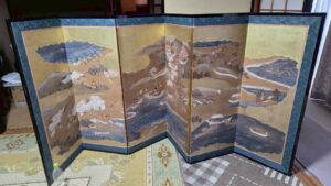 【富山県射水市】リピーター様からの出張買取依頼。掛軸や銅器、花瓶、屏風などを査定・買取しました！