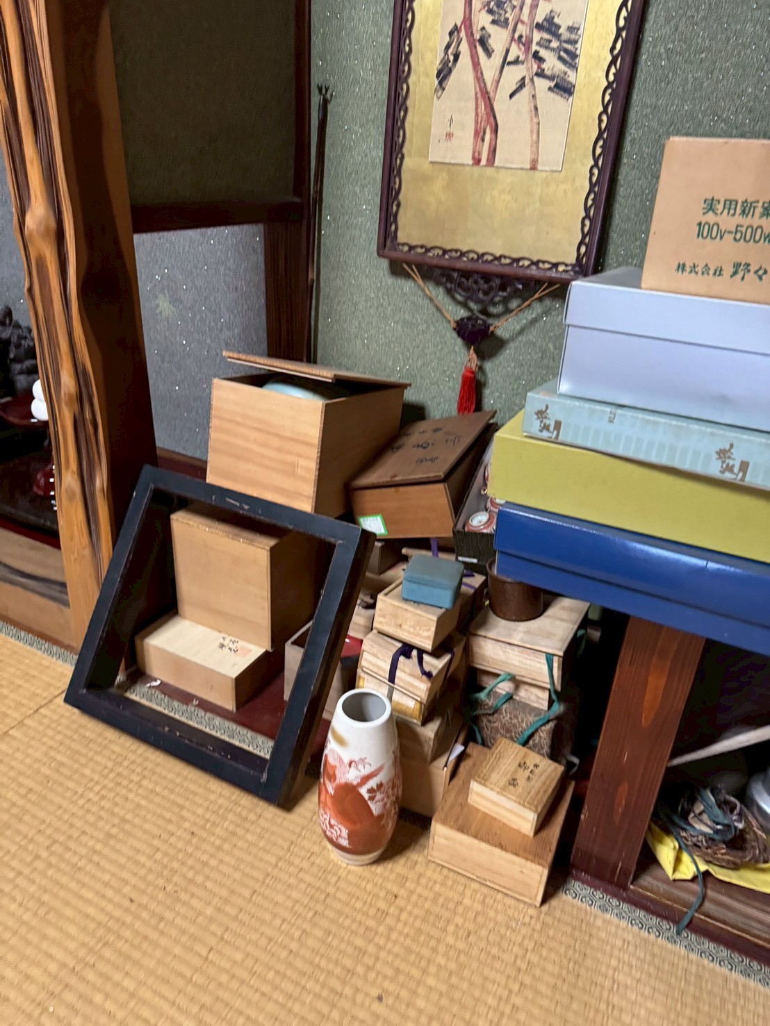 【石川県野々市市】家のリフォームに伴う出張買取。掛軸・鉄瓶・金杯・銀杯などを高価買取しました！