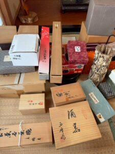 【富山県高岡市】家の整理で着物・掛軸・油絵などを出張買取しました｜即日対応で安心の査定。