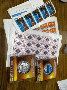 【富山県南砺市】解体前の遺品整理で切手・記念硬貨・金の指輪を出張買取